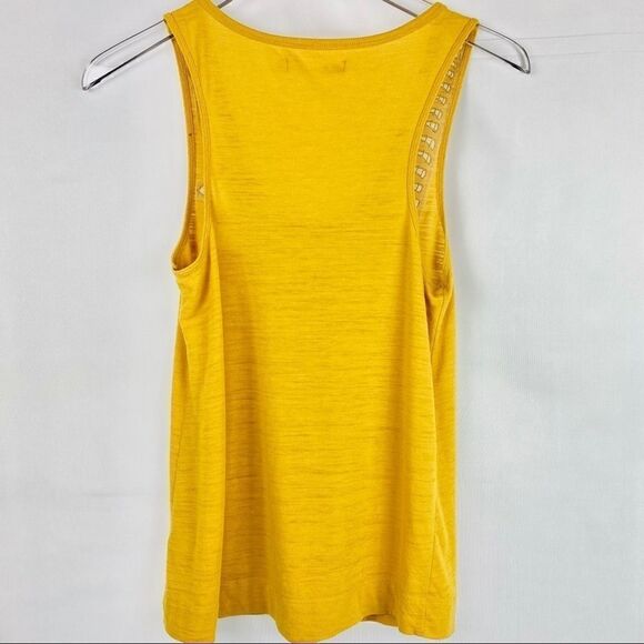 MADEWELL Hi-Line Sequence Embroidered Tank Top. - Picture 3 of 3